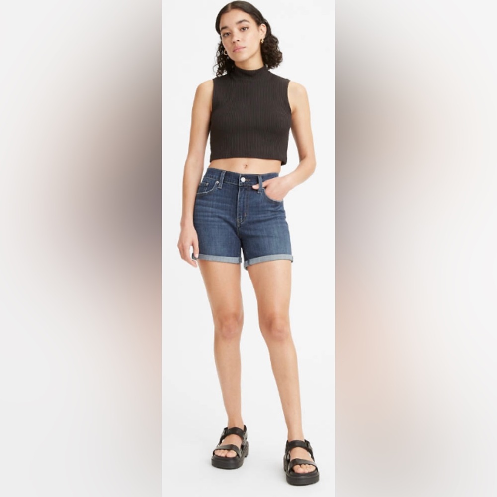 Levi mid-length shorts.  Size 25.